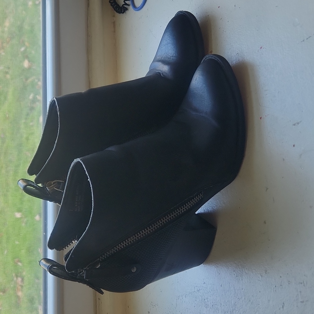 Booties size 7